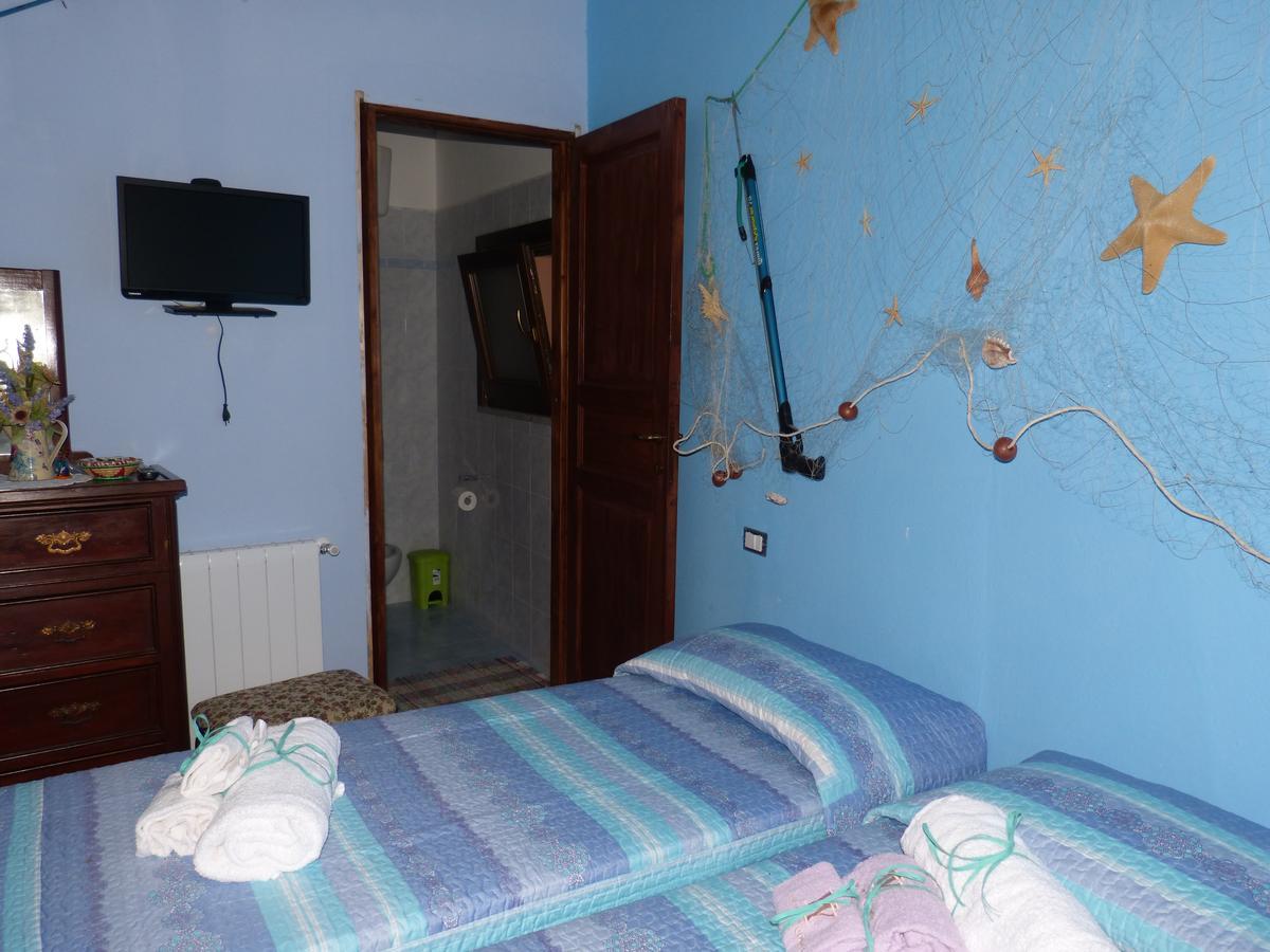 Il Pozzo Dei Desideri Bed & Breakfast Arbus Ngoại thất bức ảnh