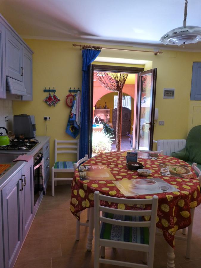 Il Pozzo Dei Desideri Bed & Breakfast Arbus Ngoại thất bức ảnh