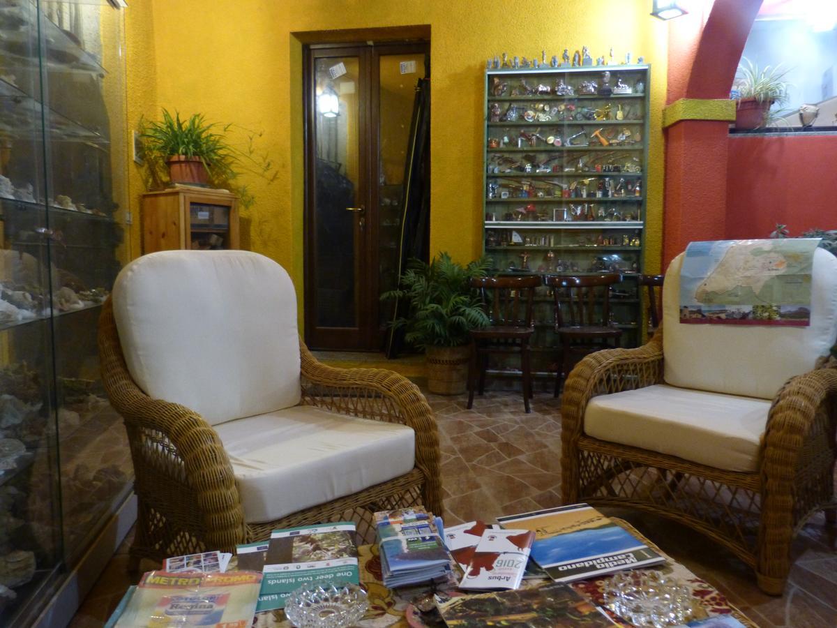 Il Pozzo Dei Desideri Bed & Breakfast Arbus Ngoại thất bức ảnh